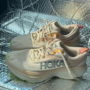 Hoka Women's Bondi 8 running shoes